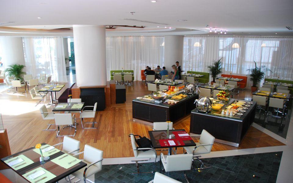 Pestana Caracas Premium City & Conference Hotel Restaurant foto
